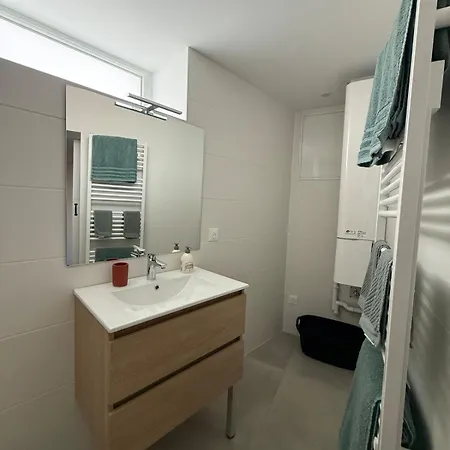 2 Pieces Neuf Proche Gare 公寓 图勒