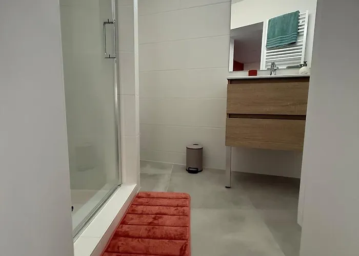 2 Pieces Neuf Proche Gare 公寓 图勒